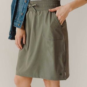Albion Fit, the Away Skirt, Olive Green, size small